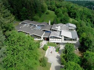 Für großes Bild bitte hier klicken! (129 kB)